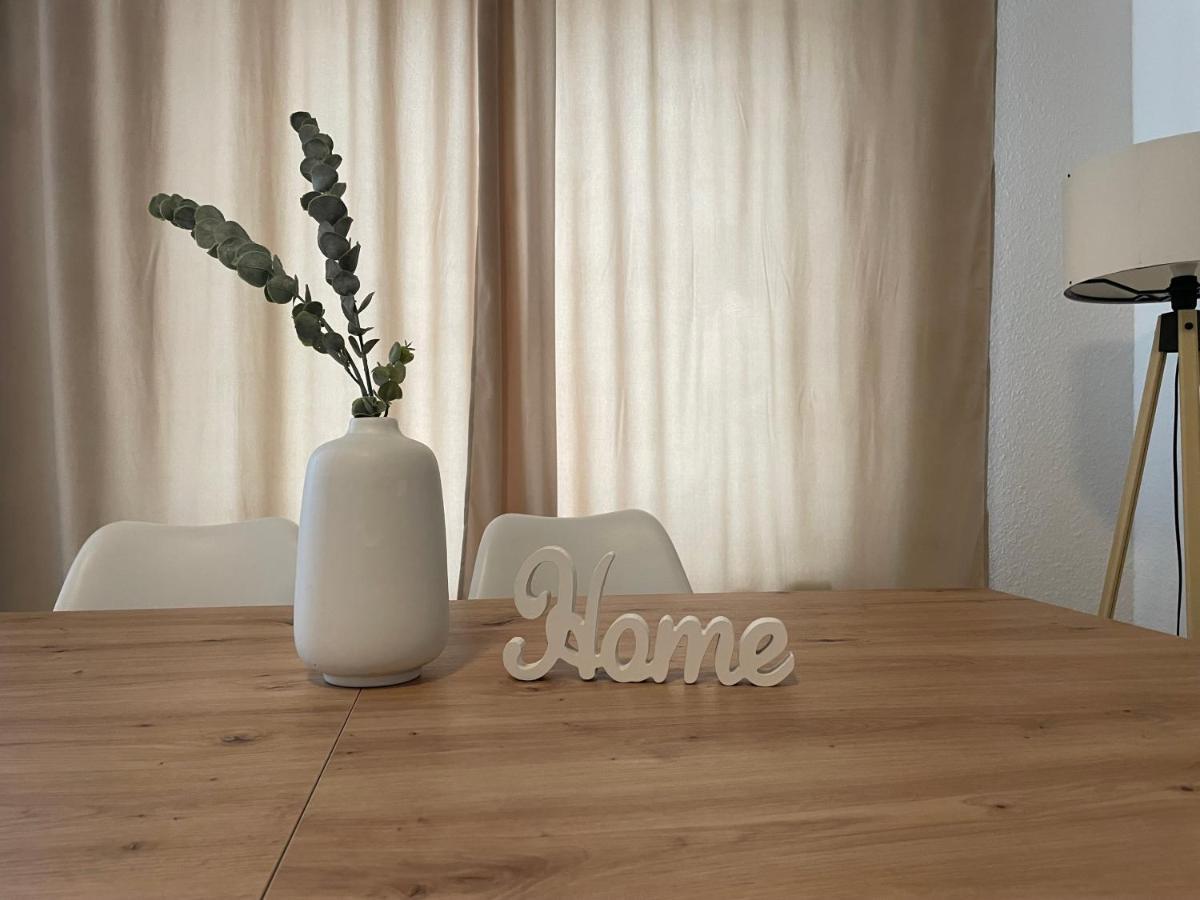 Lucky Stays Ls07 - Vollausstattung - Zentrum - Aufzug - Grosse Kueche - 2 Zimmer - Smart-Tv Magdebourg Extérieur photo